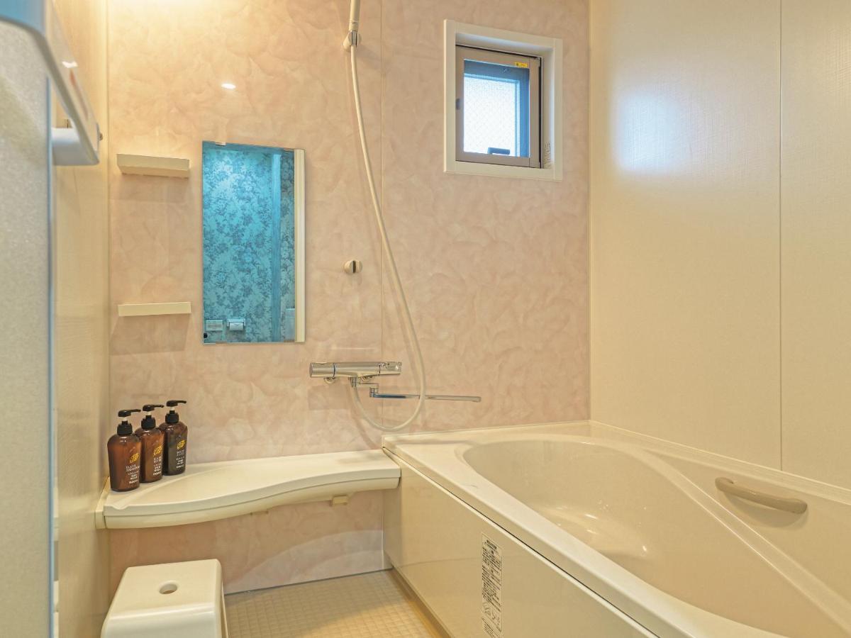 Terrace Resort Mihama Chatan Exterior photo