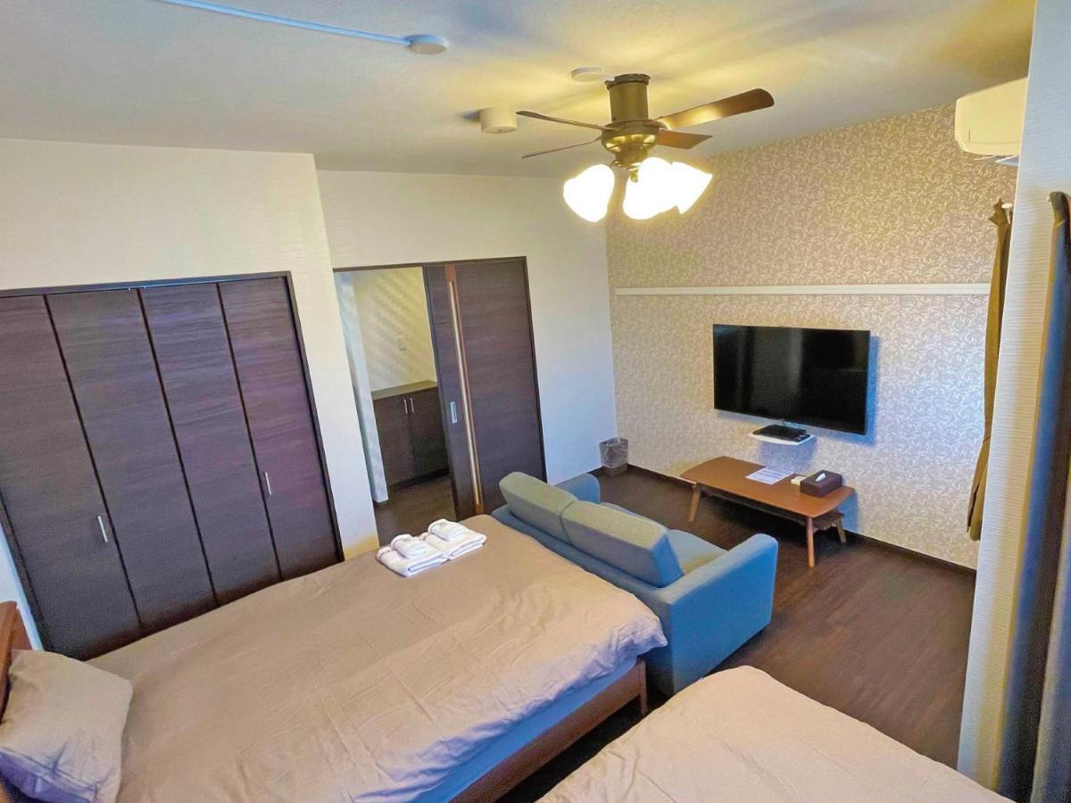 Terrace Resort Mihama Chatan Exterior photo